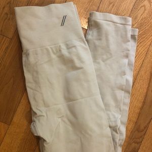 Tala Chai Zinnia Legging